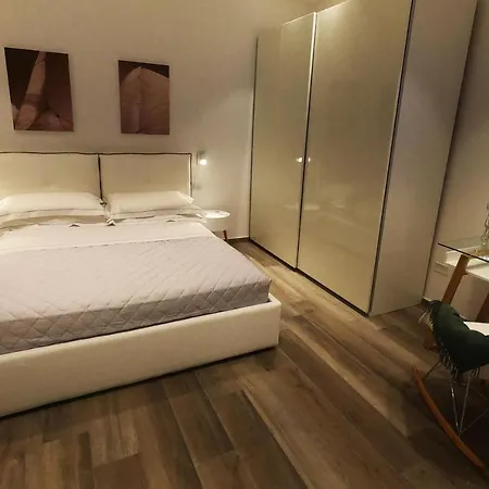 Apartment Luxury 2 With Swimming Pool
